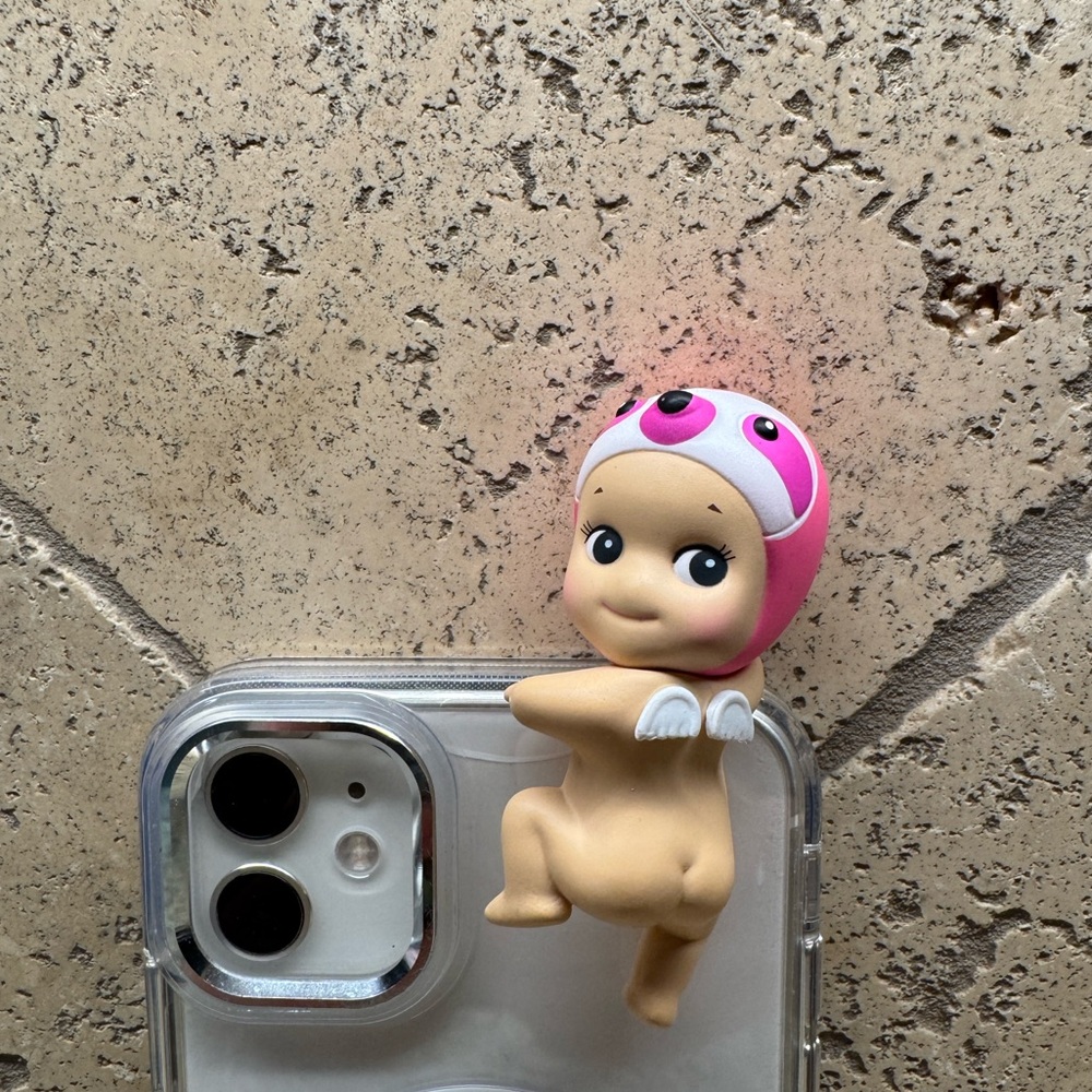 Authentic Sonny Angel Hipper Looking Back Series (Sloth)
